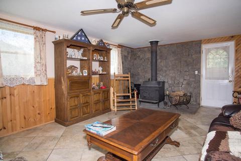 4 Maple Ln, Howell, NJ 07731 photo 9