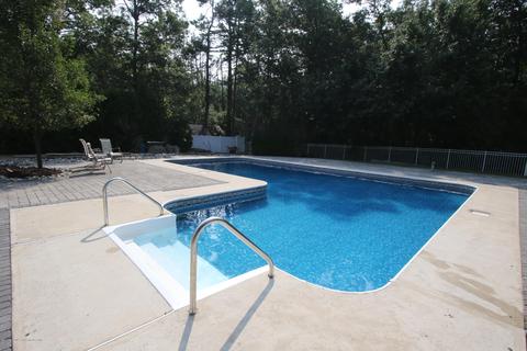 85 Johnson St, Waretown, NJ 08758 photo 4