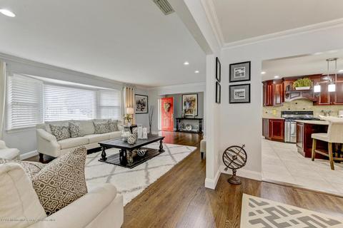 2 Oak Ln, Matawan, NJ 07747 photo 13