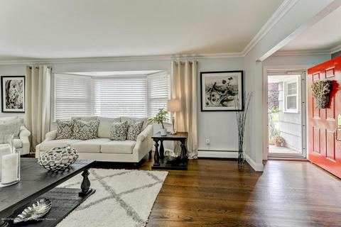2 Oak Ln, Matawan, NJ 07747 photo 3