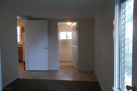 82 Illinois Ave, Waretown, NJ 08758 photo 11
