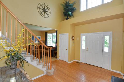 2 Quick Ct, Ringoes, NJ 08551 photo 9