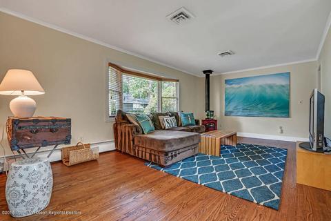 314 Apache Ln, Brick, NJ 08724 photo 5