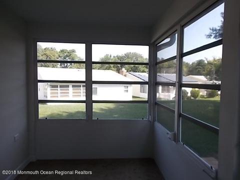 34 Kent Dr, Brick, NJ 08723 photo 17