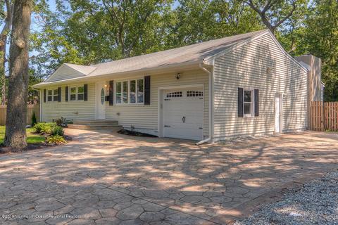 111 Midstreams Rd, Brick, NJ 08724 photo 3