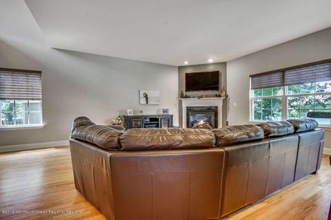 626 Point Ave, Brick, NJ 08724 photo 16