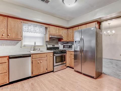 308 Apache Ln, Brick, NJ 08724 photo 11