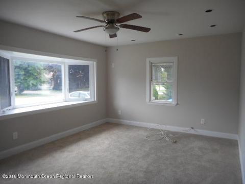 716 Pine Dr, Brick, NJ 08723 photo 3