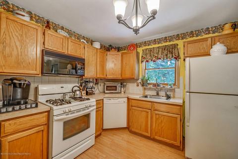 69 Citadel Dr, Jackson, NJ 08527 photo 21