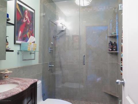 570 Buttonwood Dr, Jackson, NJ 08527 photo 15