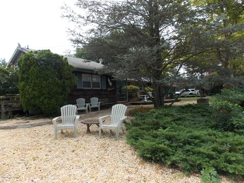 104 Motor Rd, Pine Beach, NJ 08741 photo 6