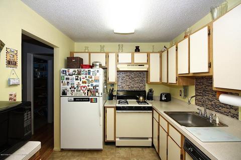 202 Daisy Ct, Jackson, NJ 08527 photo 5