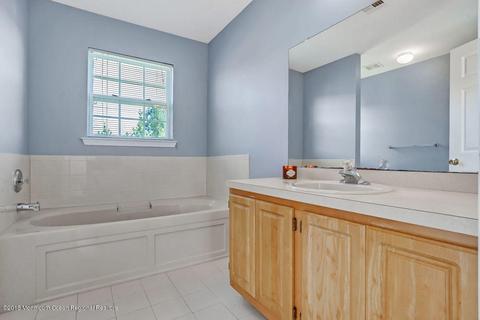23 Mapleton Rd, Old Bridge, NJ 08857 photo 16