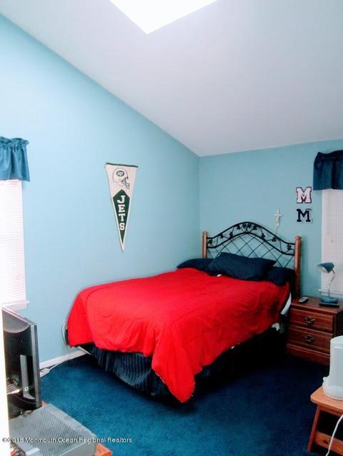665 Valley Rd, Brielle, NJ 08730 photo 11