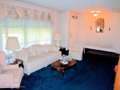 665 Valley Rd, Brielle, NJ 08730 photo 2
