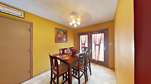 9 Pepperidge Ct, Jackson, NJ 08527 photo 9