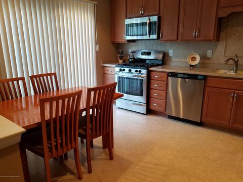 258 Brookfield Dr, Jackson, NJ 08527 photo 5