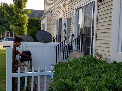 258 Brookfield Dr, Jackson, NJ 08527 photo 2