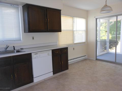 24 Phillips Rd, Brick, NJ 08724 photo 6