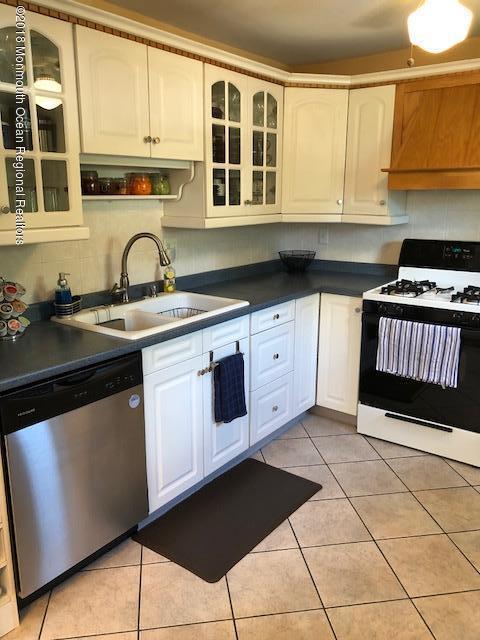 815 Maple Ave, Brick, NJ 08724 photo 10