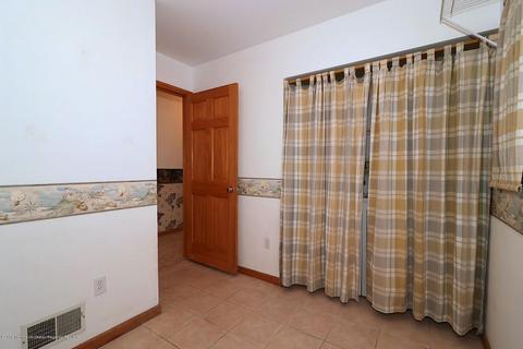 6 Compass Rd, Waretown, NJ 08758 photo 25