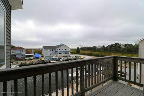 6 Compass Rd, Waretown, NJ 08758 photo 59