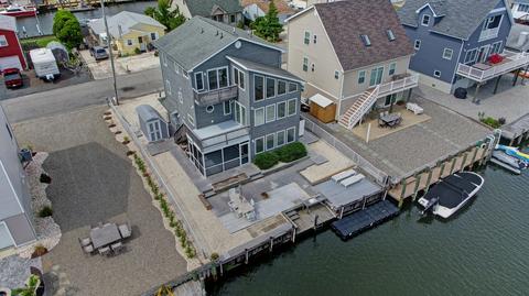 6 Compass Rd, Waretown, NJ 08758 photo 1