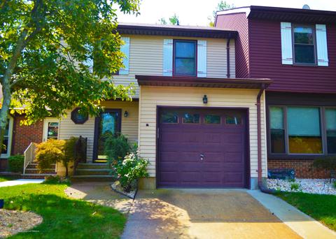 18 Pendleton Pl, Old Bridge, NJ 08857 photo 1
