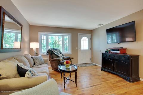 237 16th Ave, Brick, NJ 08724 photo 5