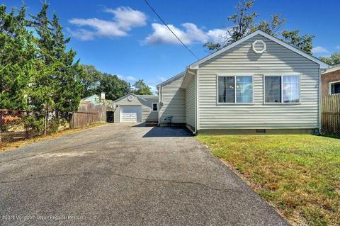 302 Lakeside Dr N, Forked River, NJ 08731 photo 2