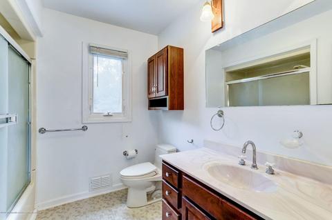 1 Duncan Dr, Holmdel, NJ 07733 photo 24