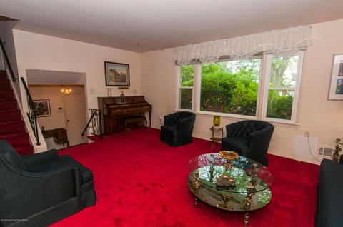 14 Brian Rd, Edison, NJ 08817 photo 9