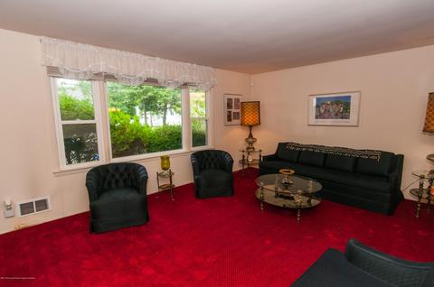 14 Brian Rd, Edison, NJ 08817 photo 8