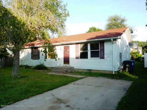 3 Spark Dr E, Brick, NJ 08723 photo 2