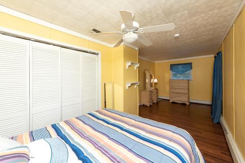 29 Kenneth Ter E, Middletown, NJ 07748 photo 7