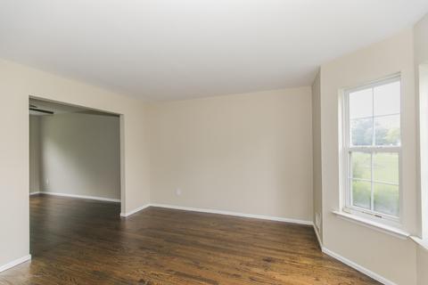 15 Middlesex Rd, Matawan, NJ 07747 photo 5