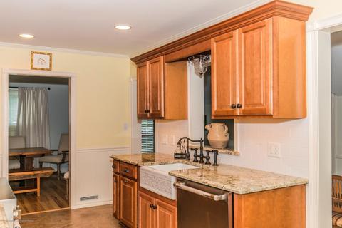 10 Forrest Ave, Rumson, NJ 07760 photo 16