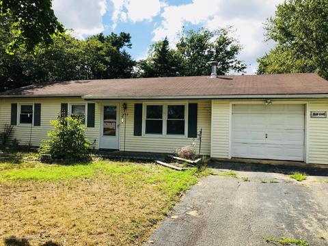 303 4th St, Waretown, NJ 08758 photo 1