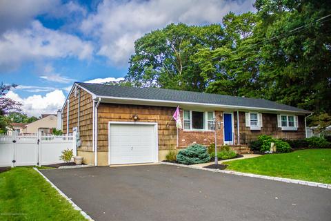 40 Laurelhurst Dr, Brick, NJ 08724 photo 1