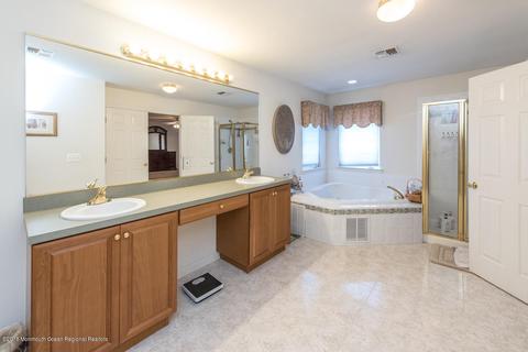 2 Monarch Ct, Jackson, NJ 08527 photo 28