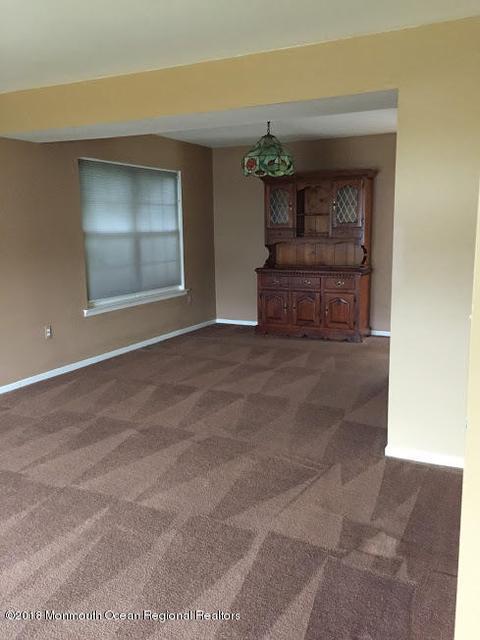 111 S Hampton Pl, Brick, NJ 08724 photo 13