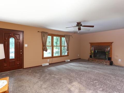 5 Briggs Rd, Wrightstown, NJ 08562 photo 2