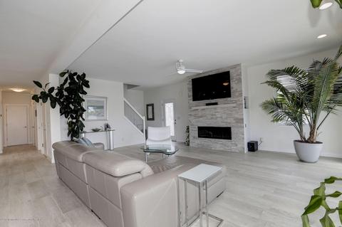 94 E Granada Dr, Brick, NJ 08723 photo 5