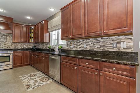 7 Risa Benjamin Way, Freehold, NJ 07728 photo 16