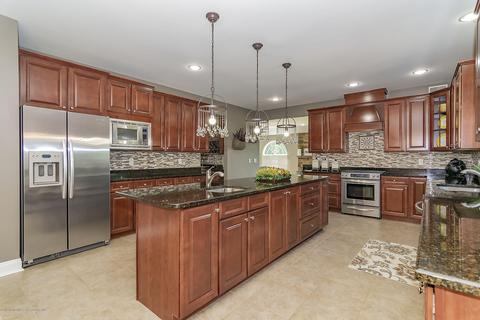 7 Risa Benjamin Way, Freehold, NJ 07728 photo 14