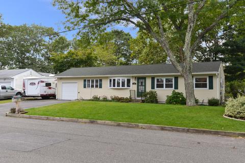 12 Skipper Ln, Brick, NJ 08724 photo 2