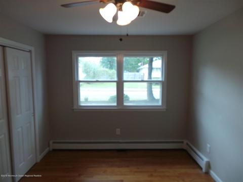 527 Holmes Ave, Forked River, NJ 08731 photo 14