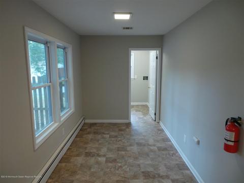 527 Holmes Ave, Forked River, NJ 08731 photo 10