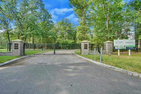 1 N Pointe Dr, Jackson, NJ 08527 photo 2