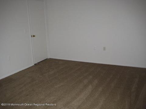 321 Sandra Pl, Brick, NJ 08724 photo 10